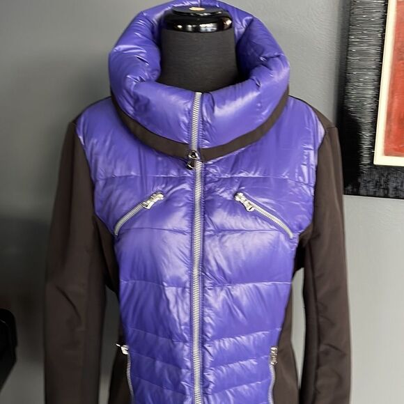 Halifax Traders purple/black zipper front down/feather fill puffer jacket. Large - Picture 3 of 10